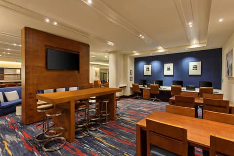 Holiday Inn Express Hotel & Suites Fisherman's Wharf by IHG — photo 3