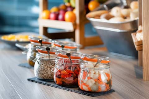 AC Hotel by Marriott Manchester City Centre — photo 4