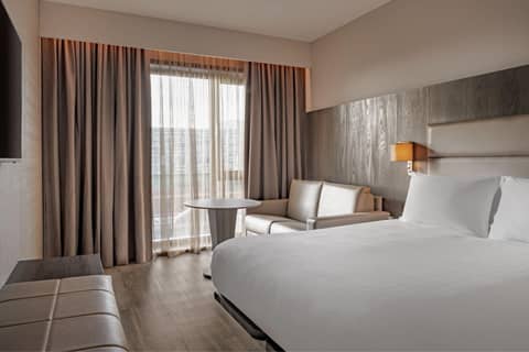 AC Hotel by Marriott Manchester City Centre — photo 5