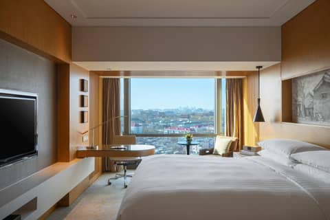 Renaissance Beijing Wangfujing Hotel — hotel room
