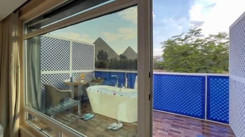 Turquoise Pyramids & Grand Egyptian museum view Hotel — photo 9