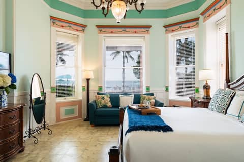 Southernmost House — photo 4