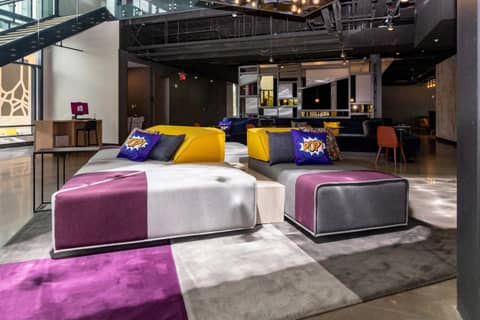 Aloft by Marriott St Louis Central West End — lounge