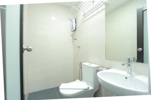 Bitz Bintang Hotel — photo 6