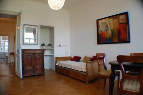 Kunsthaus Apartments — photo 3