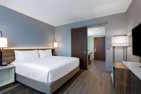 Wyndham Garden Miami International Airport — photo 8