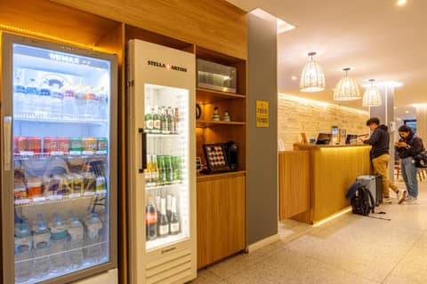 B&B HOTEL Rio Copacabana Posto 5 — recepcion & lobby