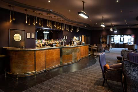Tavistock Hotel — hotel reception