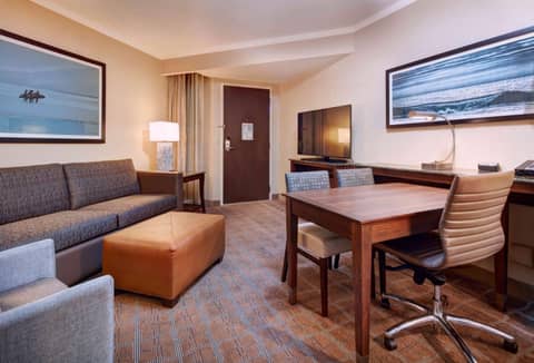 Embassy Suites by Hilton San Diego La Jolla — photo 3