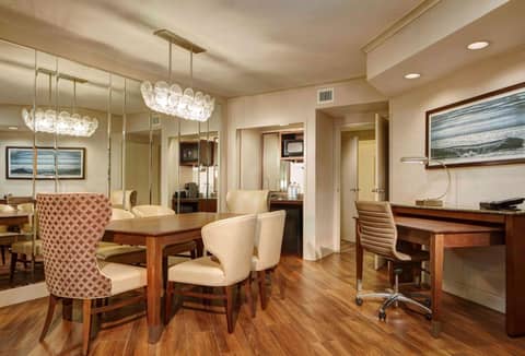 Embassy Suites by Hilton San Diego La Jolla — photo 6
