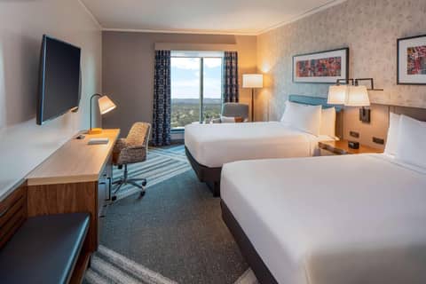 Hilton Garden Inn Austin University Capitol District — photo 9