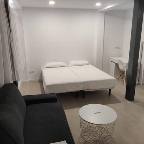 BET Apartments - Reig — hotel room