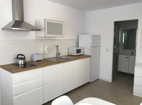 BET Apartments - Reig — kitchen
