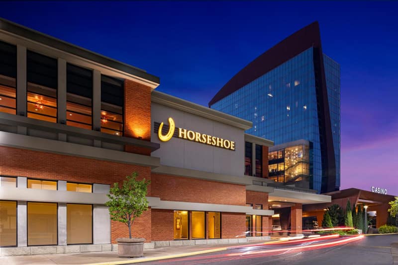 HoteLumière at the Arch Hotel & Casino - A Caesars Rewards Destination — building
