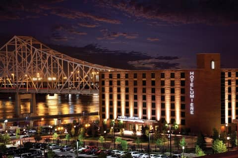 HoteLumière at the Arch Hotel & Casino - A Caesars Rewards Destination — photo 7