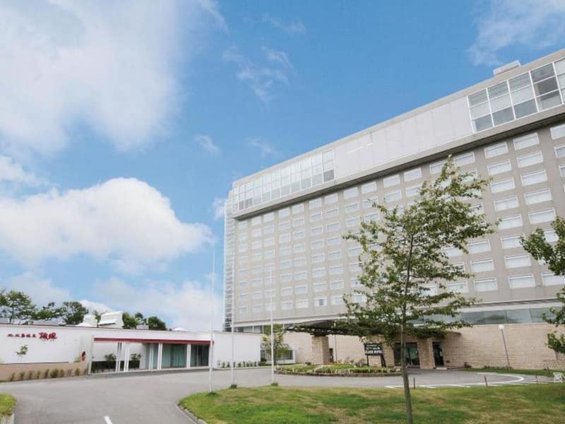 Sapporo Kitahiroshima Classe Hotel — building