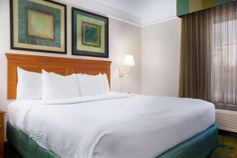 Fairfield by Marriott Inn & Suites Austin Southwest — photo 8