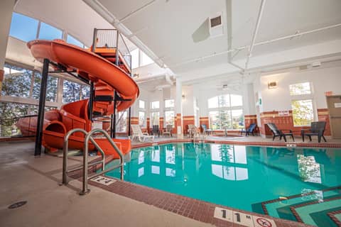 Service Plus Inns and Suites Calgary — photo 4