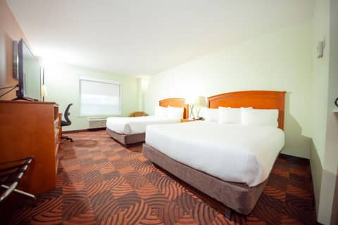 Service Plus Inns and Suites Calgary — photo 5