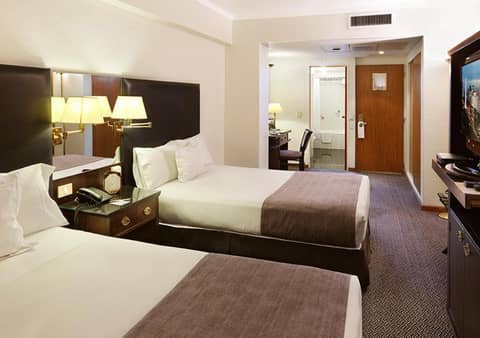 Hotel Dolmen — hotel room