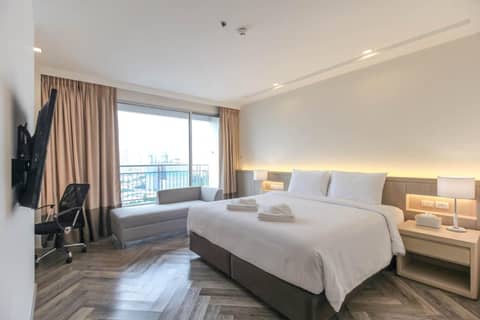Jasmine Grande Residence Suite Bangkok — hotel room