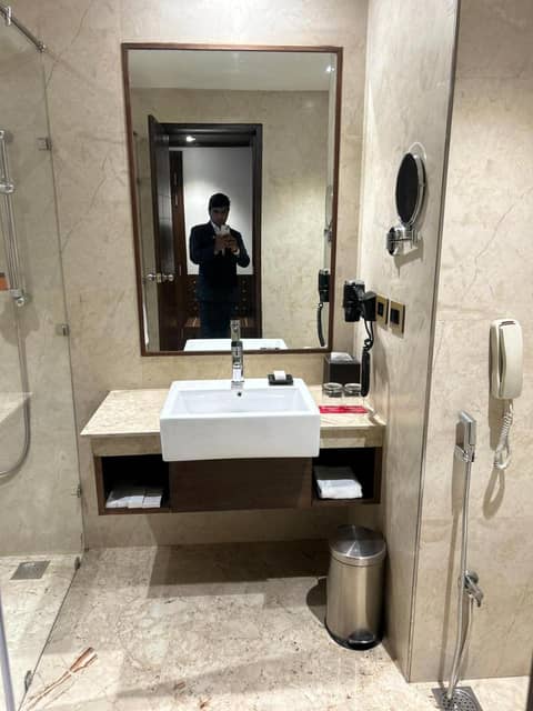 Saura Hotel, Agra - A Club Mahindra Associate — photo 8