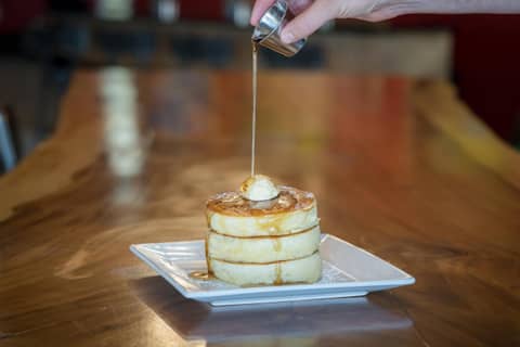 Ramada by Wyndham Austin South — dining