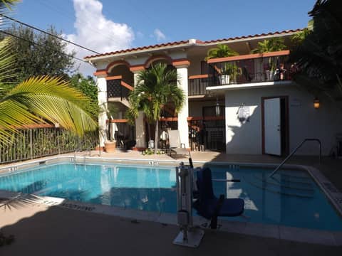 Palm Breeze Hotel — recepcion & lobby