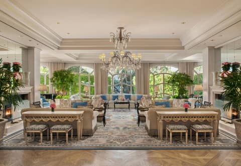 The Peninsula Beverly Hills — lobby