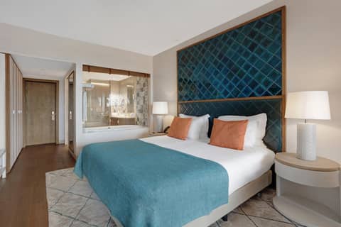 Cascade Wellness Resort Lagos Algarve by Domes — hotel room