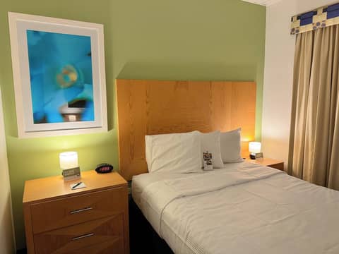 Standard Room, 1 Queen Bed — the supplier's photographs — photo 1