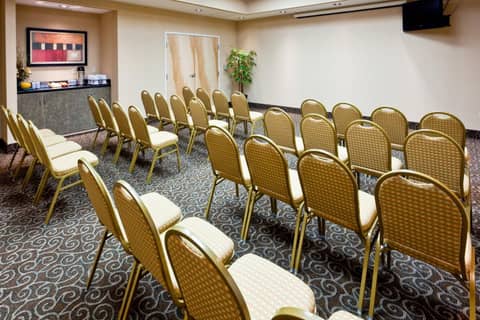 Holiday Inn Express & Suites Monterrey Aeropuerto by IHG — photo 4