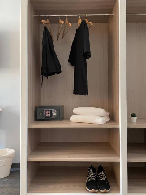 Hotel Gioia — hotel room