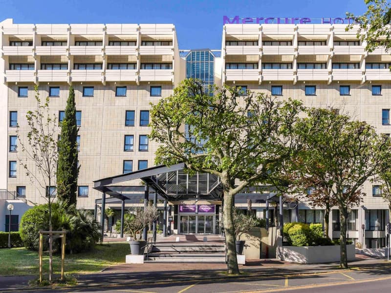 Mercure Paris Porte De Versailles Expo — building