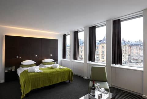 The Square — hotel room