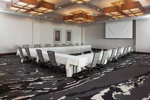 Hilton Garden Inn Charlotte Waverly — photo 8