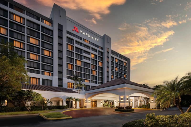Palm Beach Gardens Marriott — building
