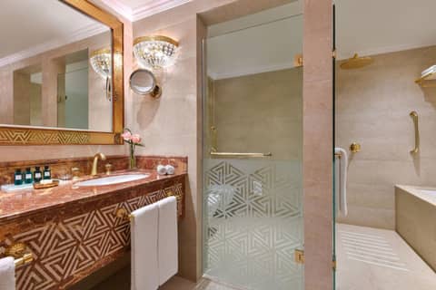 Sheraton Grand Doha Resort & Convention Hotel — photo 7