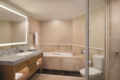 Shangri-La Sydney — photo 3