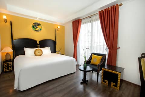 Hanoi Center Silk Boutique Hotel & Travel — hotel room