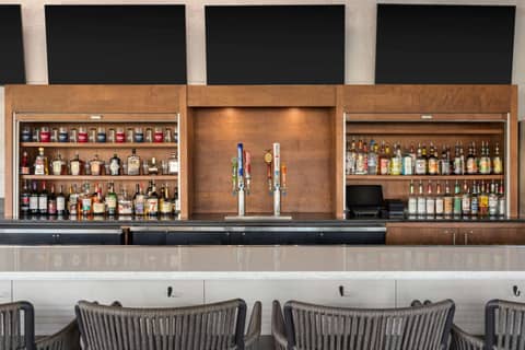 Doubletree by Hilton Fort Myers at Bell Tower Shops — photo 3