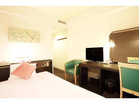 Standard Double Room - Smoking — the supplier's photographs — photo 1