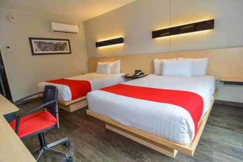 City Express Plus by Marriott Medellín Colombia — photo 8