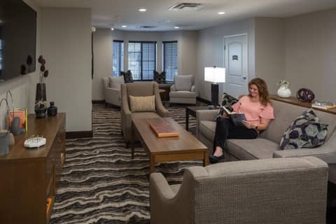 Staybridge Suites - Phoenix – Biltmore Area by IHG — photo 7