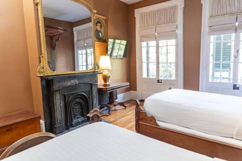 Lamothe House Hotel a French Quarter Guest Houses Property — photo 9