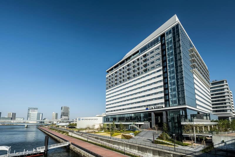La Vista Tokyo Bay — building