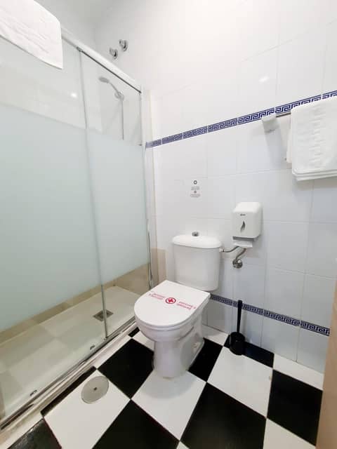 Zaida Boutique Hotel — bathroom