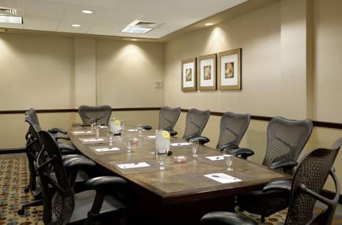 Hilton Garden Inn Phoenix North Happy Valley — photo 7