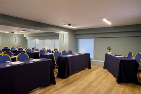 Zeus Essence Wyndham Athens Residence — photo 6