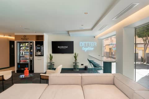 Occidental Las Canteras — lounge